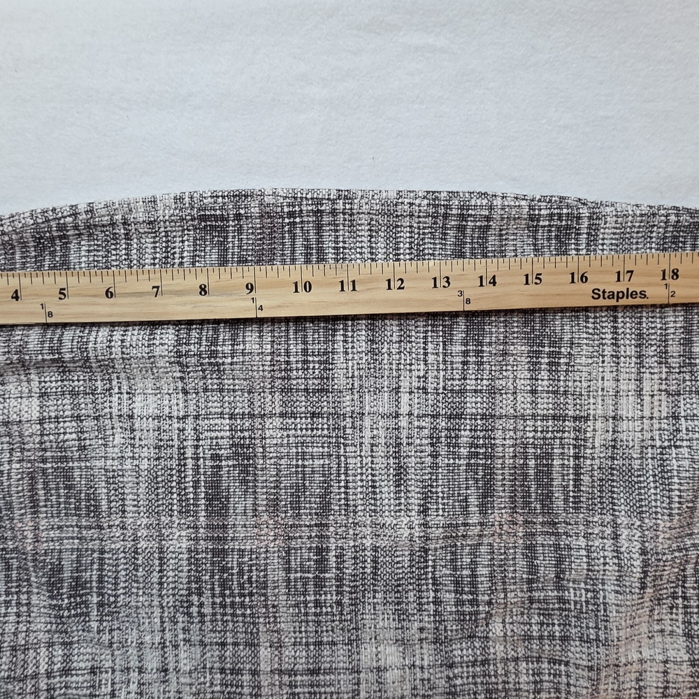 Max Studio Women's Black & White Skirt Size Large - Picture 6 of 7